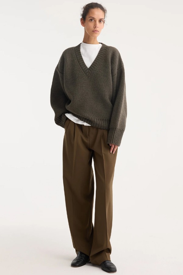 Sculptural Compact V-Neck Jumper from Róhe