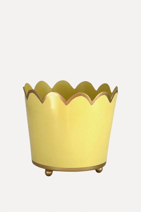 Scalloped Planter from Tooka