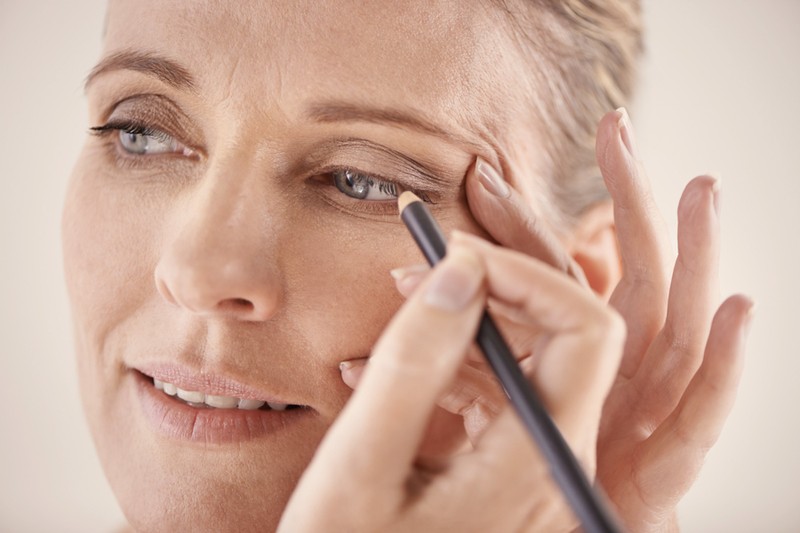 Make-Up Masterclass: How To Nail An Evening Look