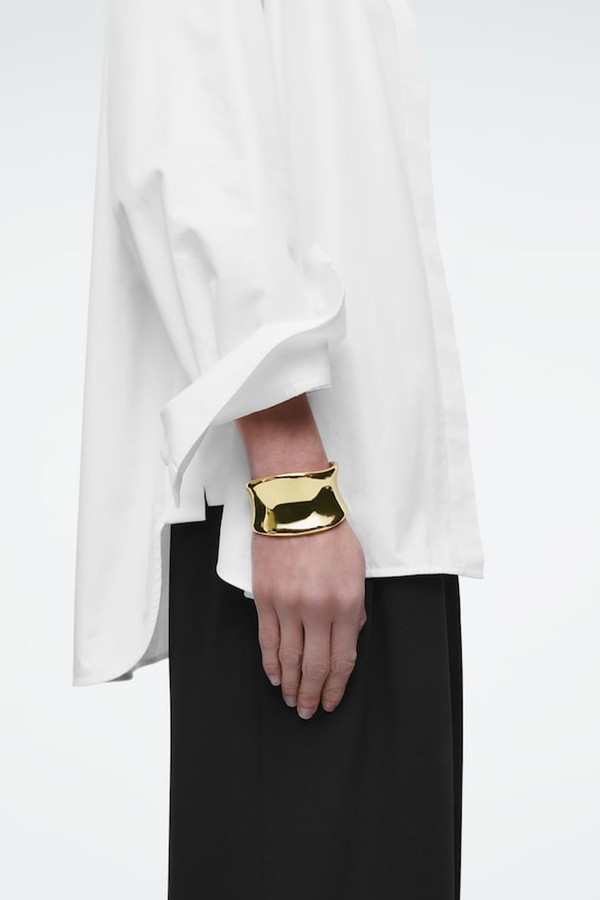 Sculpted Cuff from COS