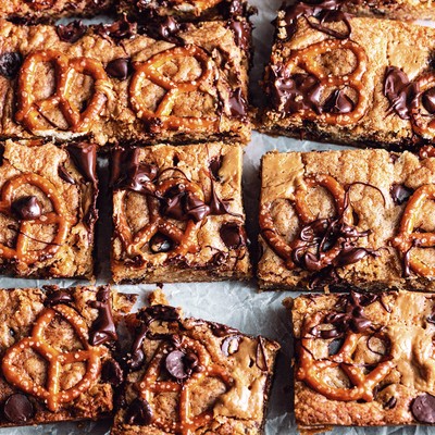 Chocolate Peanut Butter Pretzel Blondies