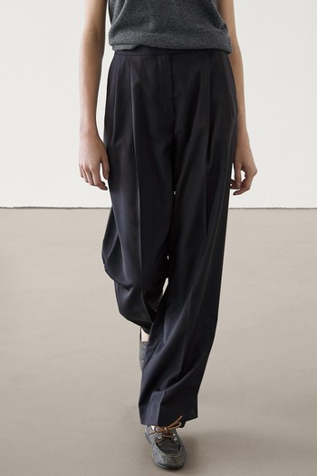 Cold Wool Trousers With Darts from Massimo Dutti