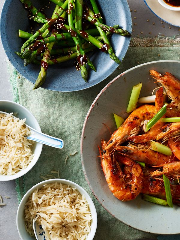 Garlic Butter Prawns With Rice 