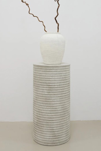 Raya Minimal Concrete Ribbed Plinth from William Wood