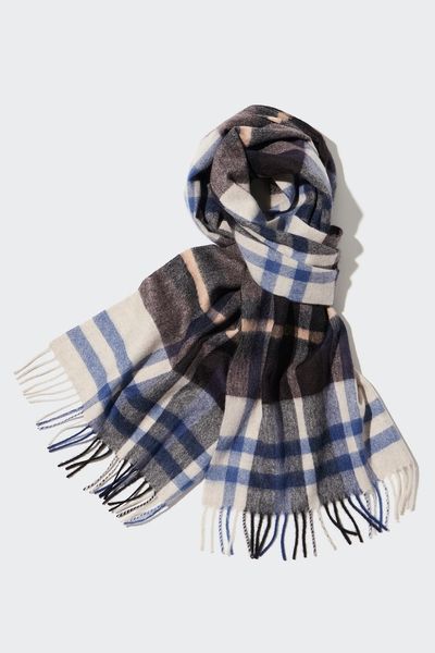 100% Cashmere Checked Scarf from Uniqlo