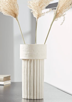  Ribbed Column Vase