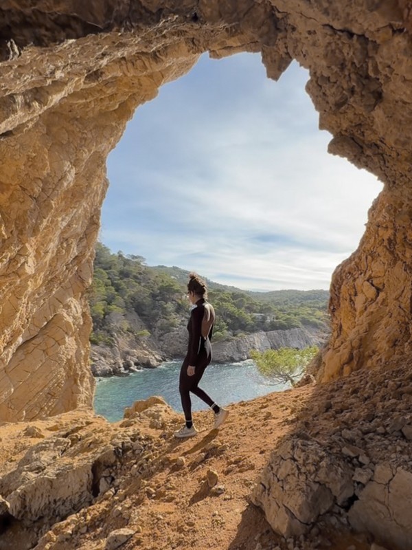 How 7 Women In Wellness Stay Healthy On Holiday 