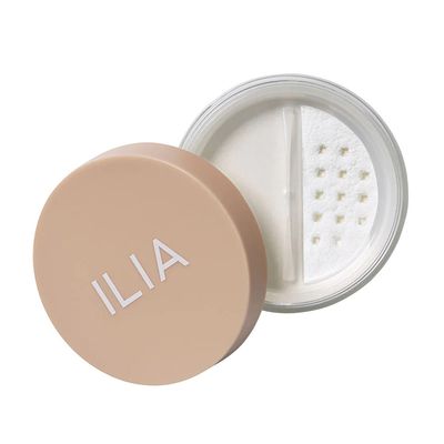 Soft Focus Fade Into You Finishing Powder from Ilia Beauty