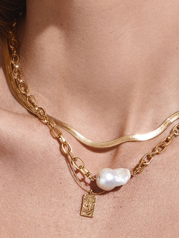 20 Pieces Of Gold & Pearl Jewellery We Love
