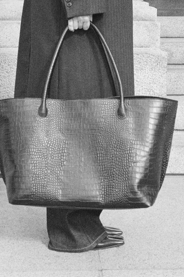 The Eva Weekend Tote from Lié Studio
