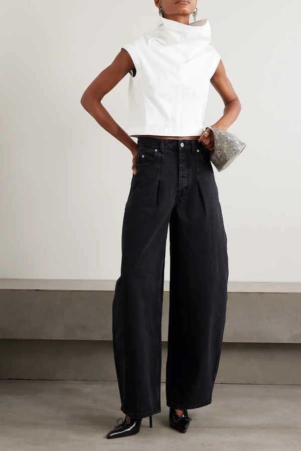 The Pasante Cropped Paneled Cotton-Poplin Turtleneck Top from Jacquemus