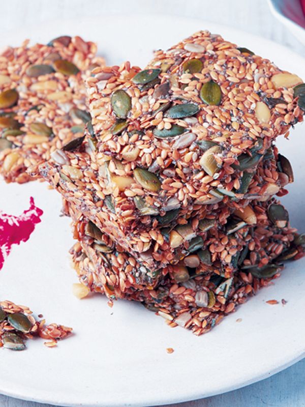 Chia Seed Crackers With Beetroot & Garlic Dip