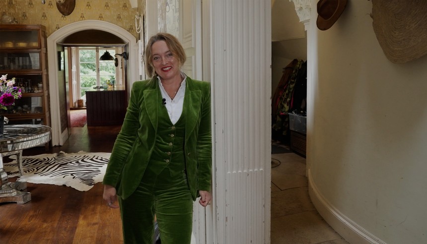 Inside Alice Temperley’s Eccentric Country House: Art, Maximalism & English Charm