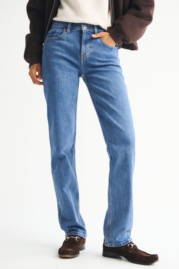 Mid Rise 90s Straight Jeans from Abercrombie & Fitch
