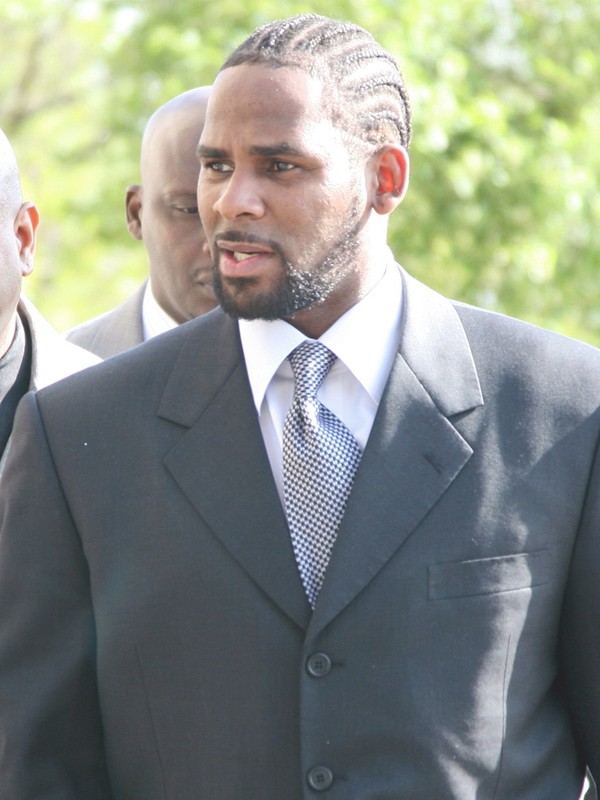 The Shocking R Kelly Documentary Is Coming To The UK