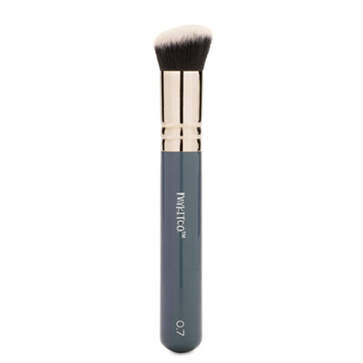 My Flawless Foundation Brush 0.7 from MYKITCO. 