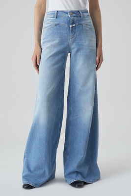 A Better Blue Flared Jeans from Closed