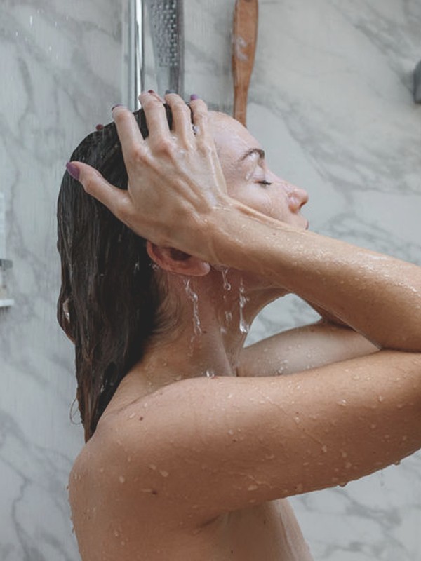 11 In-Shower Time-Saving Tips To Streamline Your Beauty Routine