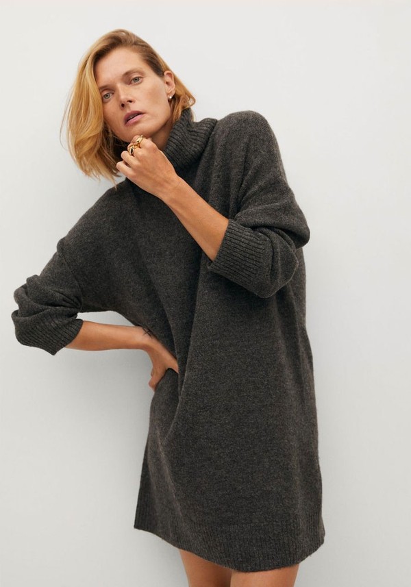 Turtle Neck Knit Dress