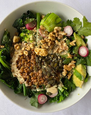 Lentils, Spinach, Avocado & Pumpkin Seed Salad