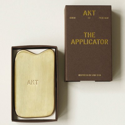 The Applicator from AKT