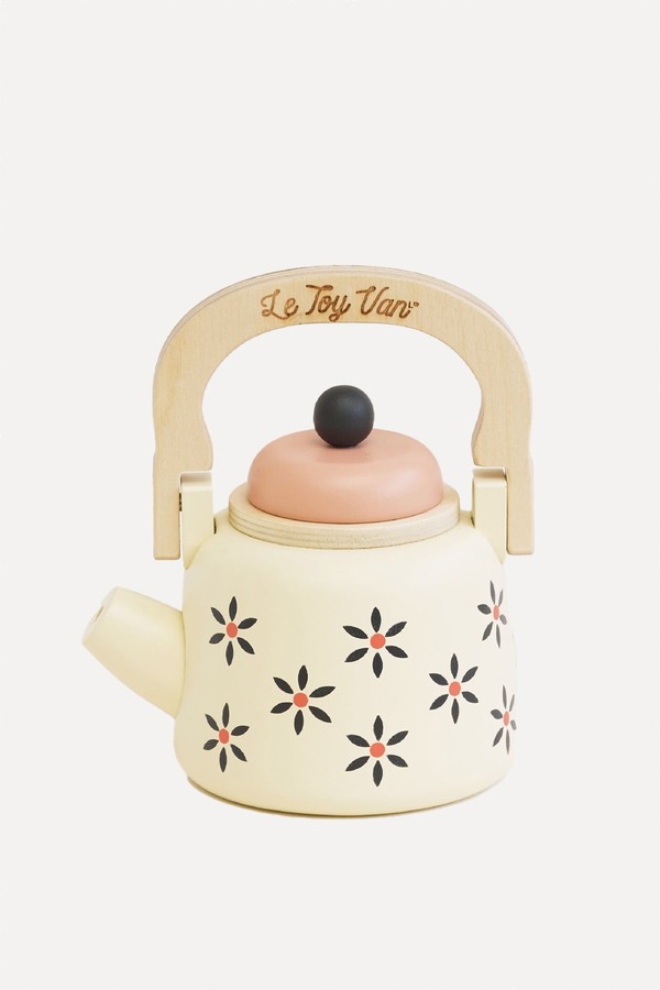 Vintage Wooden Kettle from Le Toy Van