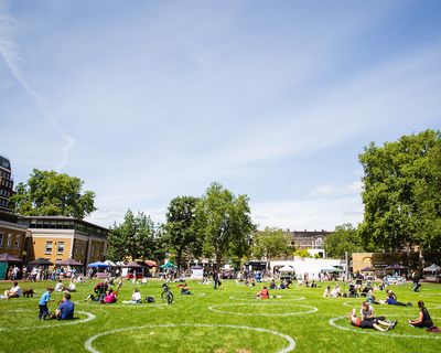 Petanque In The Square, Chelsea