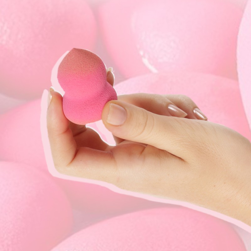Masterclass: 7 Genius Ways To Use Your Beauty Blender