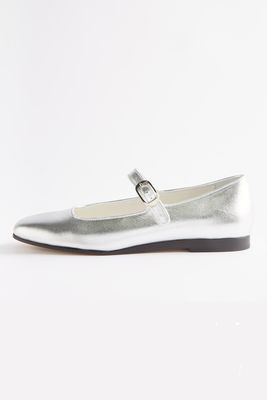 Round Toe Leather Mary Jane Flats from Le Monde Beryl