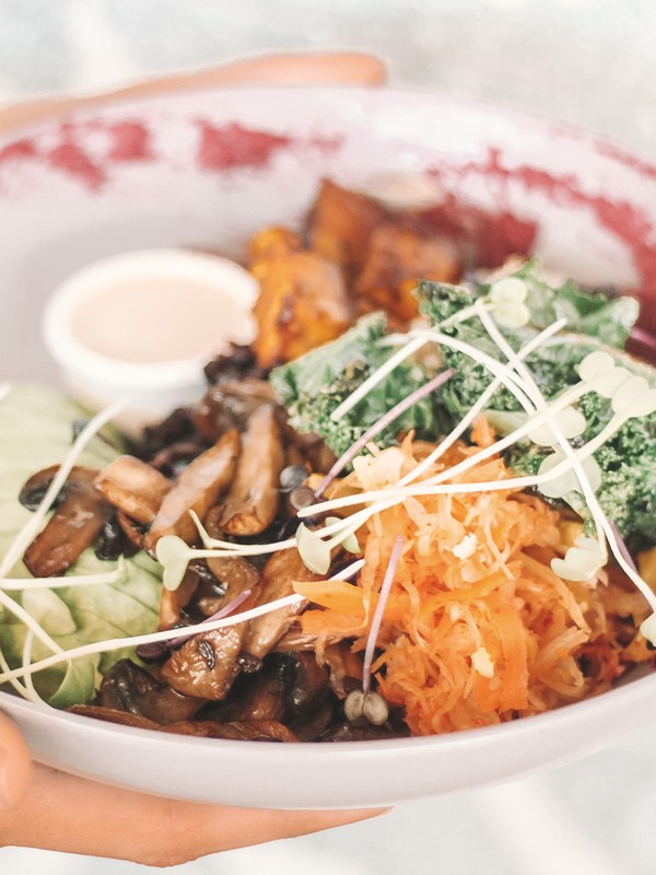 The Nutritionists’ Guide To Eating For The Menopause