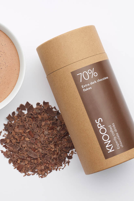 70% Extra Dark Hot Chocolate Flakes from Knoops