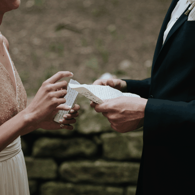 Writing Your Own Wedding Vows: The Dos & Don’ts