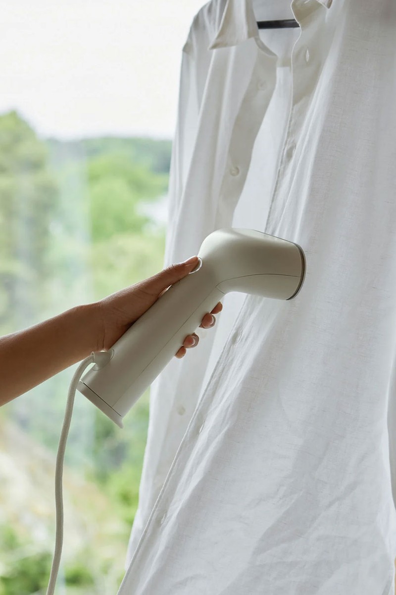 Cirrus 3 Iron Steamer from Steamery