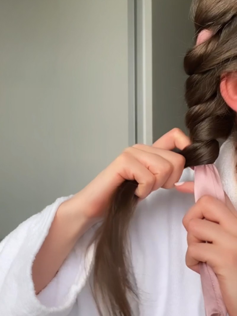 6 Foolproof Heatless Hair Hacks