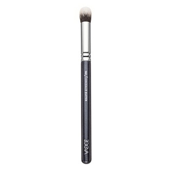 Concealer & Buffer Brush, £9.50 | Zoeva