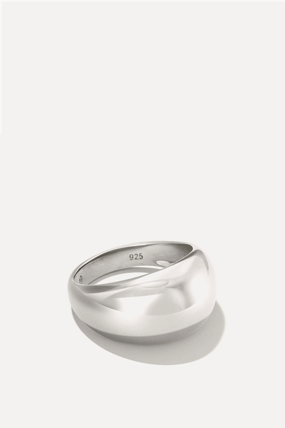 Dôme Ring  from Mejuri 