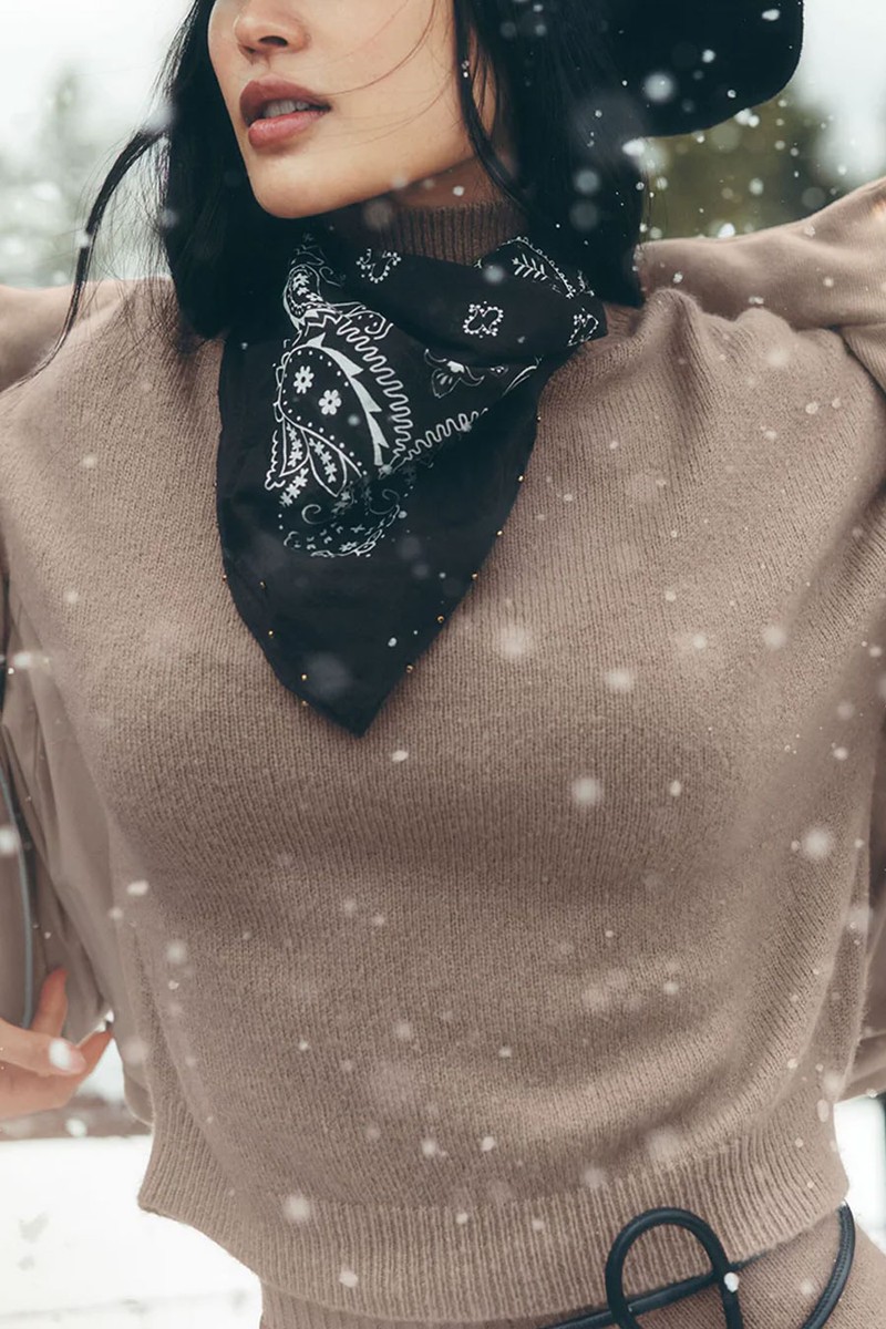 Wool Cashmere Cropped New Class Turtleneck Sweater from alo