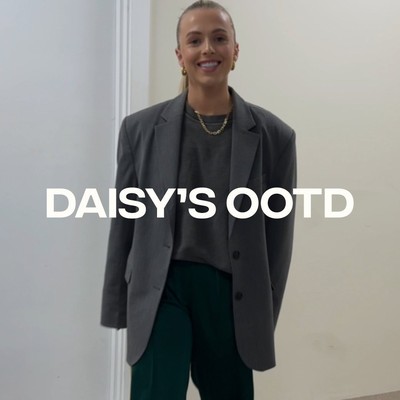 Happy Monday LGs! Daisy is kicking off the week by sharing her outfit details with us…