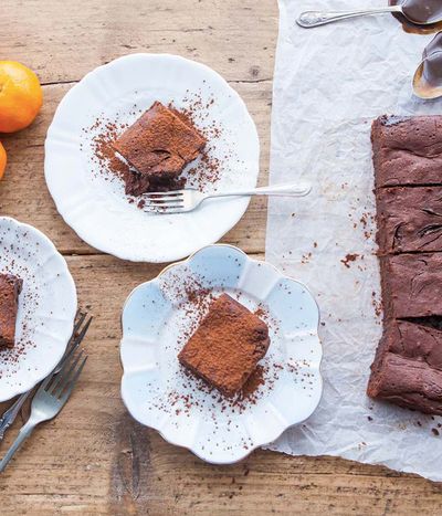 Gingerbread Caramel Brownies