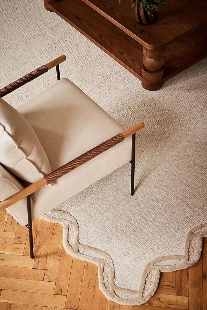 Tufted Wool Scalloped Border Rug from Anthropologie