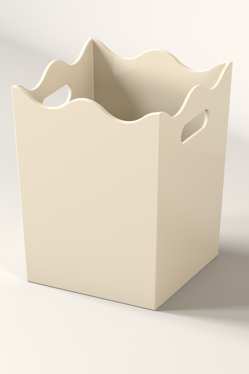 Waved Lacquer Bin from De Rosee Sa
