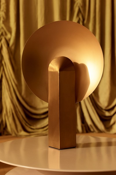 Axel Table Lamp