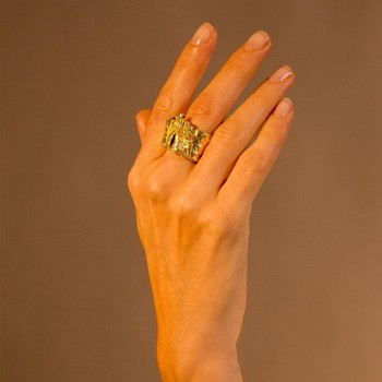 'Rachelle' Ring, €210 |Charlien Lagrou