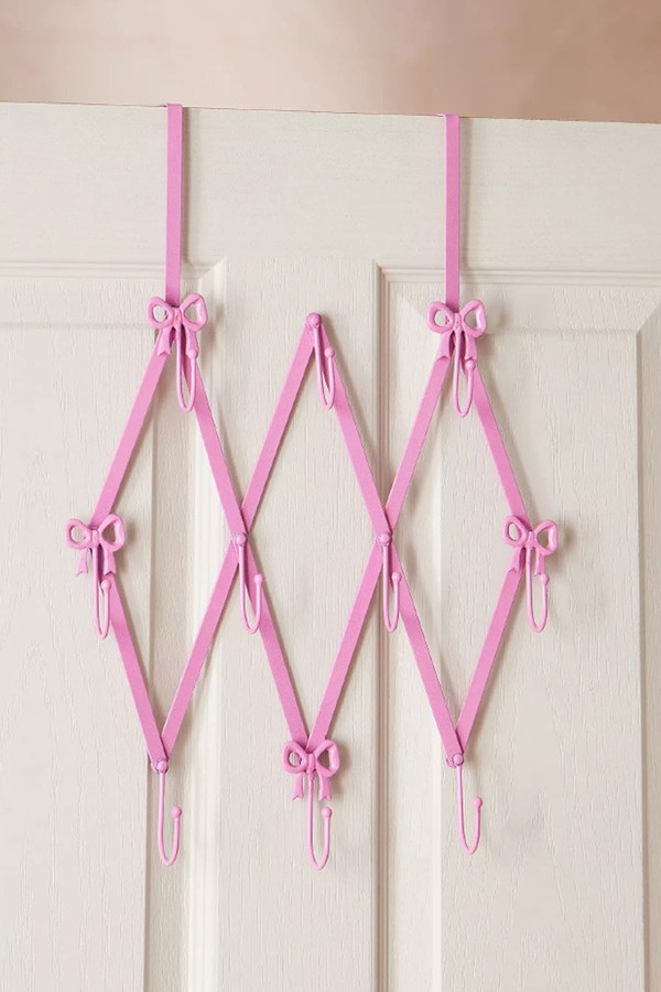Bow Over-The-Door Hook
