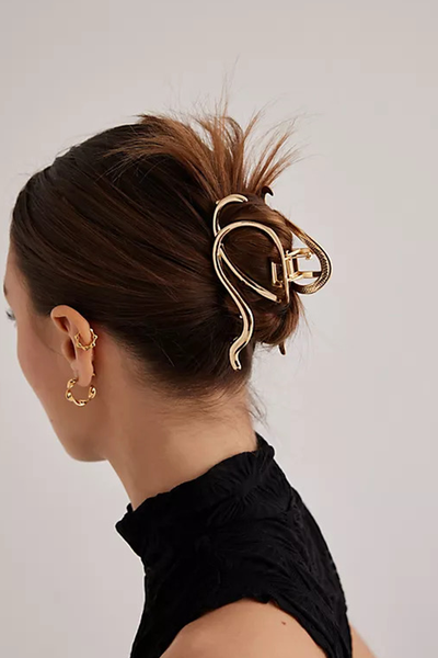 Sculptural Claw Hair Clip from Anthropologie