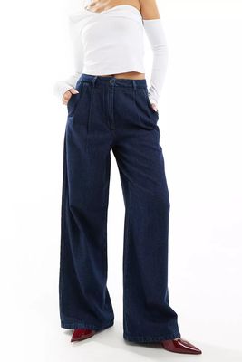 Soft Tailored Jean