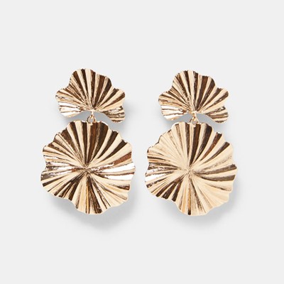 Leaf Earrings from Zara