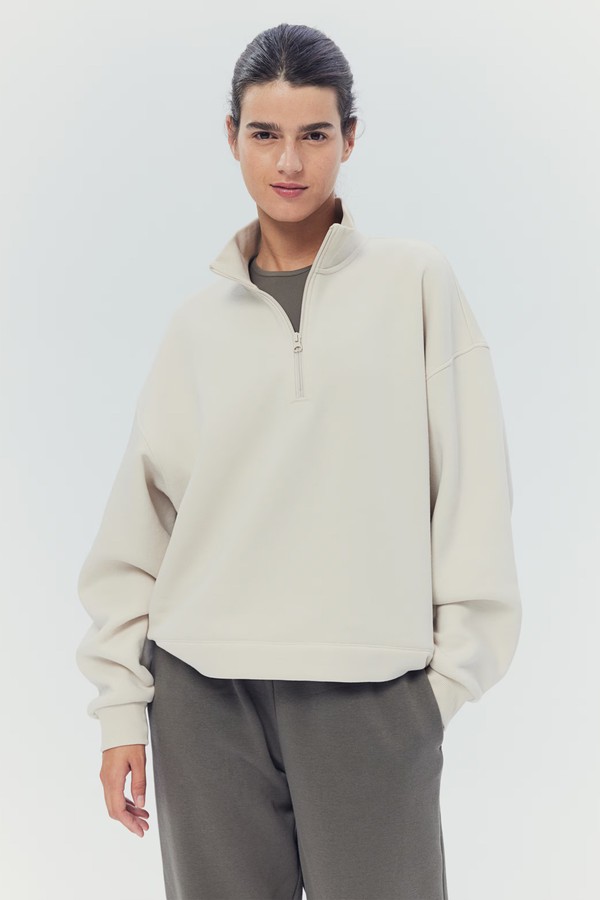 Zip-top sports sweatshirt from H&M