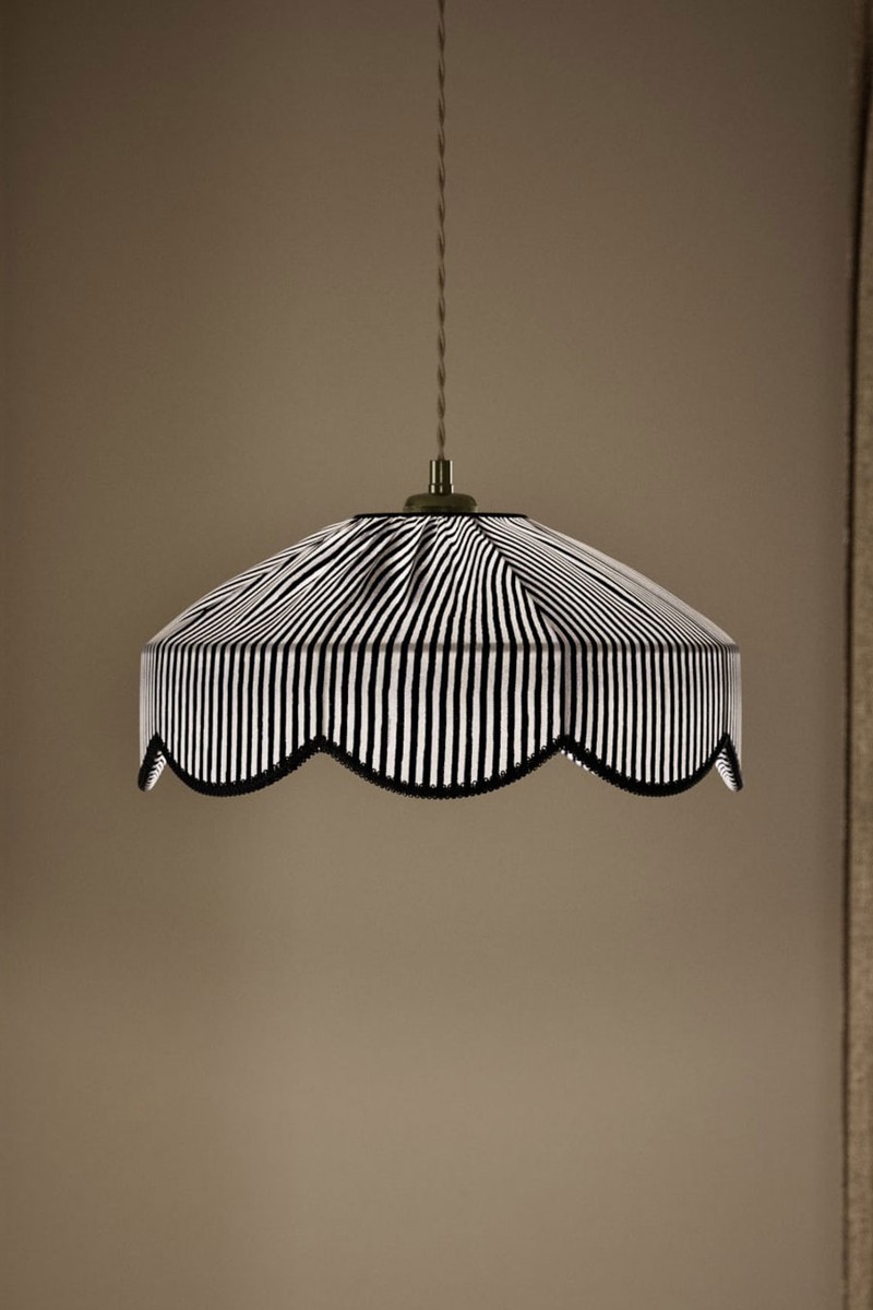Striped Scallop Lamp Shade