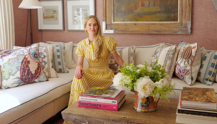London Mews House Tour, Statement Wallpaper & Clever Interior Design Ideas